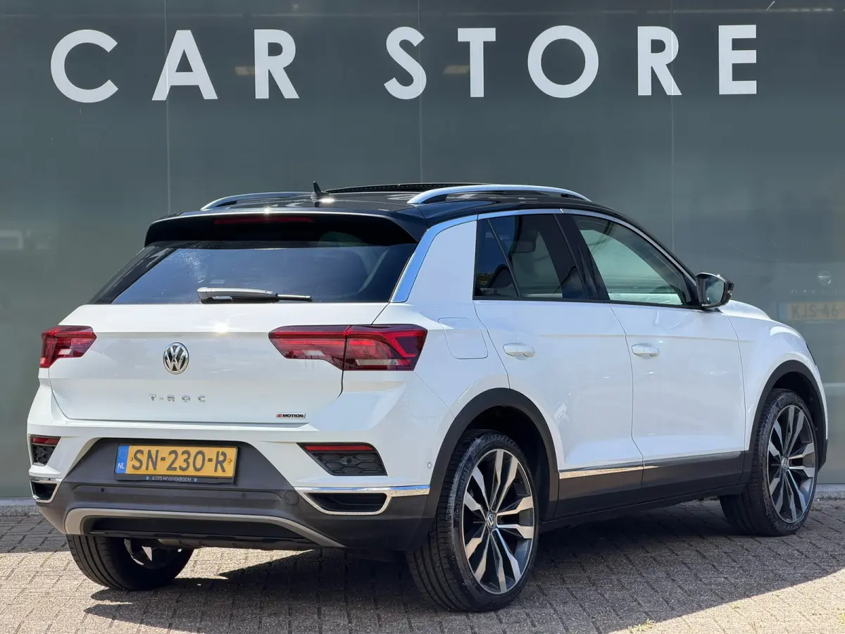2.0 TSI 4Motion Sport Pano / Beats / Camera/Virtual/