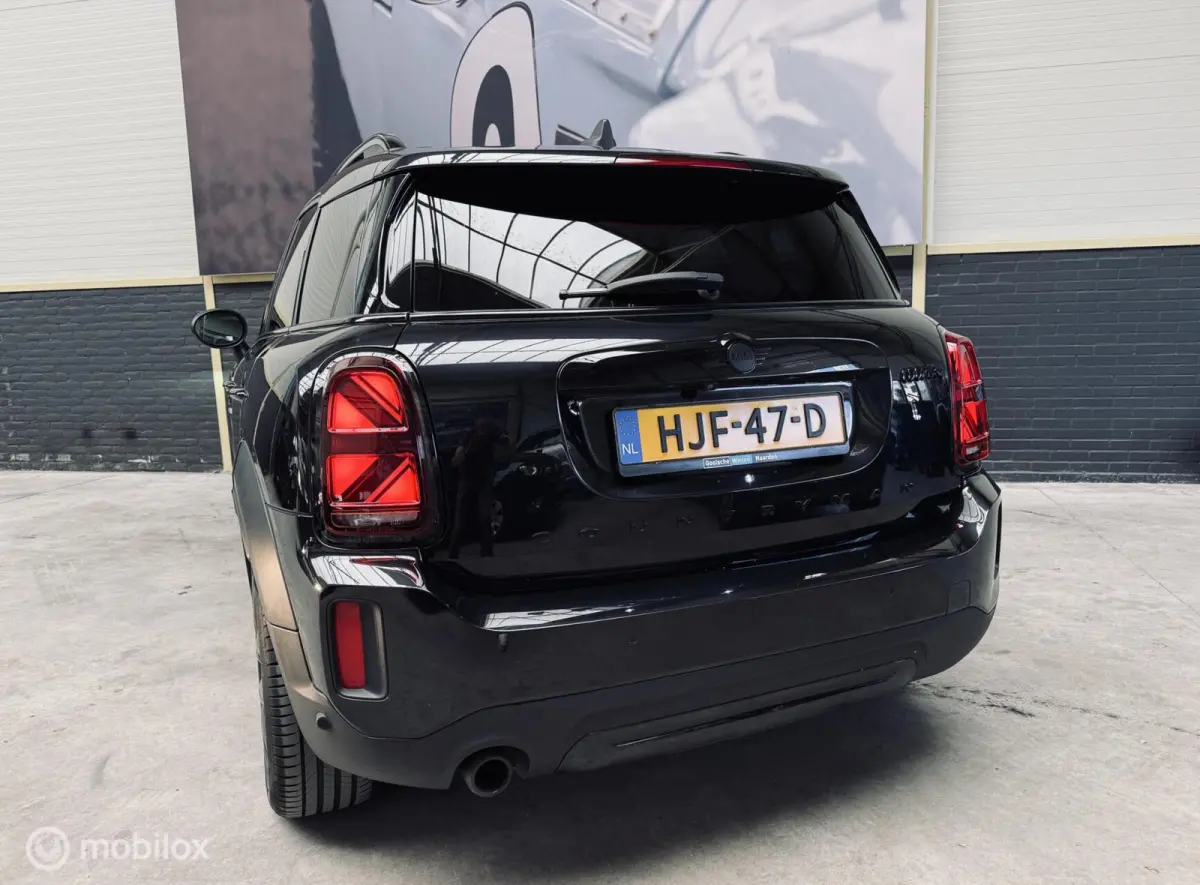 1.5 Cooper ALL4 MINI Yours