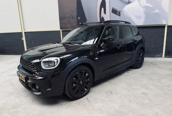 1.5 Cooper ALL4 MINI Yours