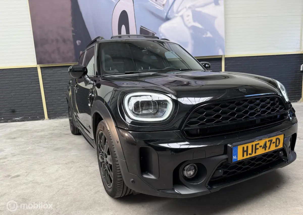 1.5 Cooper ALL4 MINI Yours