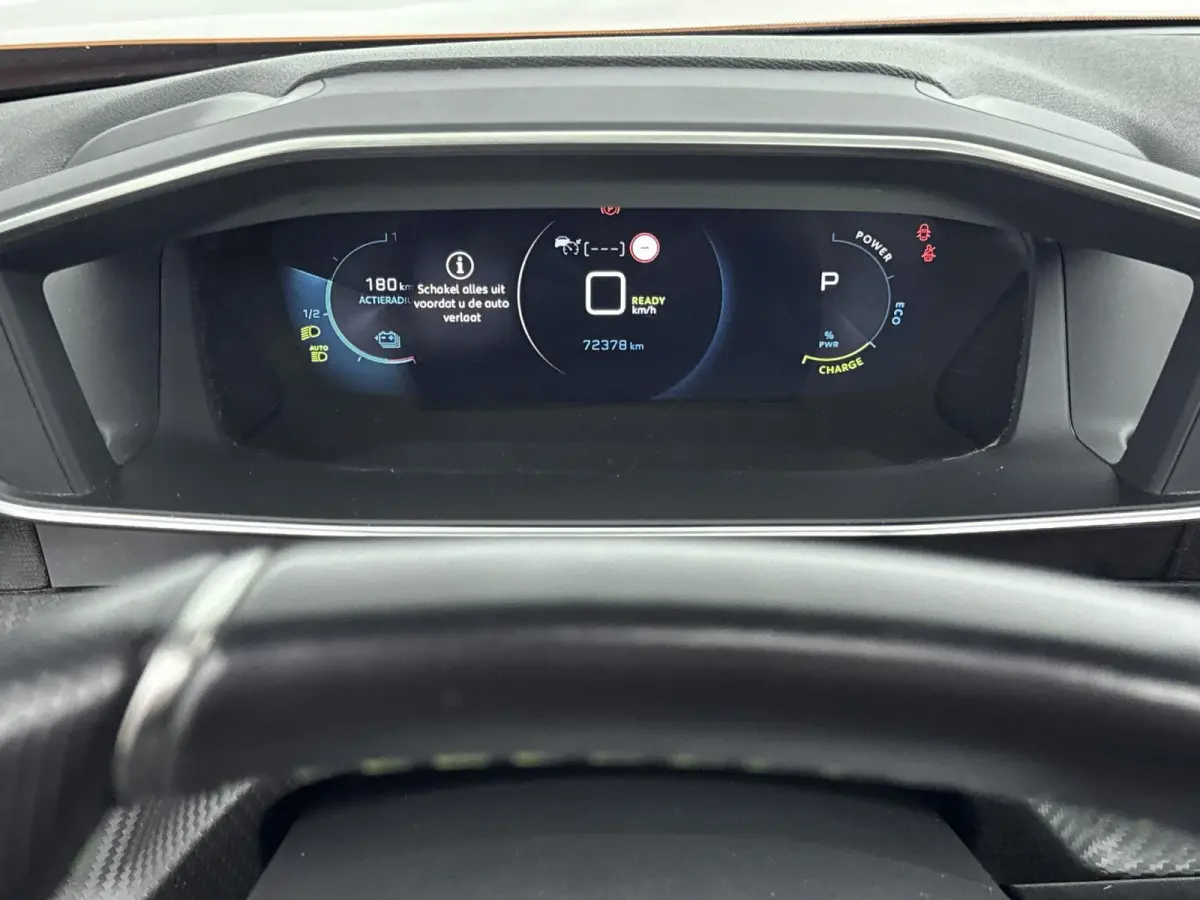 SUV EV GT Pack 50 kWh 136pk | Panorama/Schuifdak | Cruise Control Adaptief | Stoelverwarming | All Season Banden