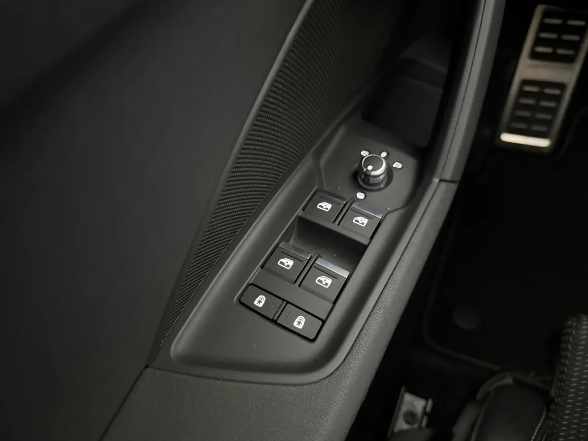 35 TFSI S-Line | Pano | Virtual | Carplay | Keyless | Cruise | Parkeersens. | NAP