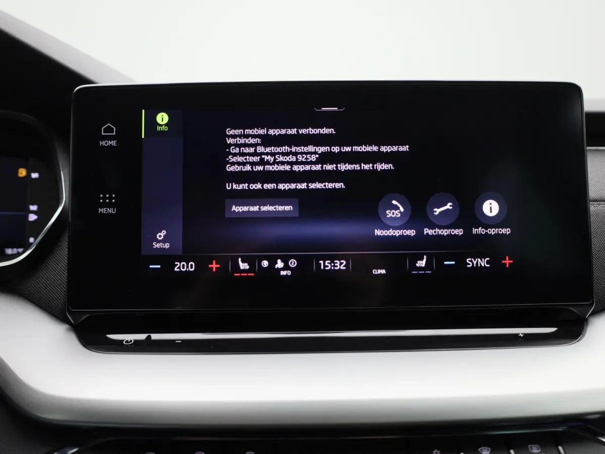 1.0 TSI Business Edition Plus 110 PK | APPLE CARPLAY - ANDROID AUTO | ADAPTIVE CRUISE CONTROL | ELEKTRISCHE KOFFERKLEP | STOELVERWARMING |