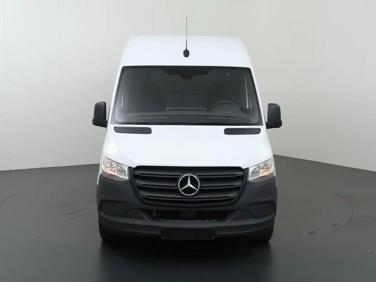 315 CDI | L2 H2 | FWD | AUT. | AIRCO | 2-ZITS | DODEHOEKDETECTIE | MULTIFUNCTIONEEL STUURWIEL | CERTIFIED