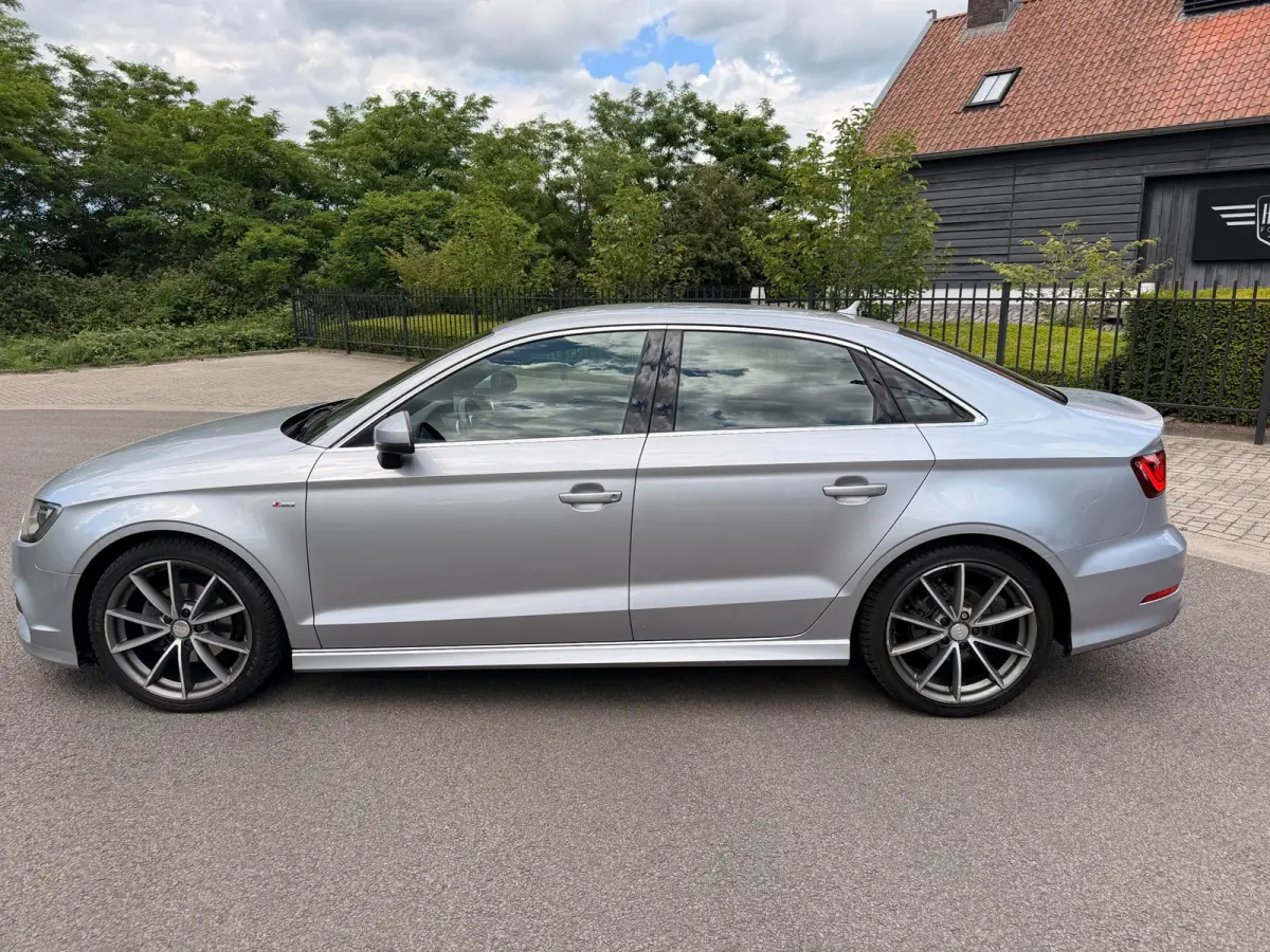1.6 TDI 2X S-LINE AIRCO/ECC NAVI LED-XENON