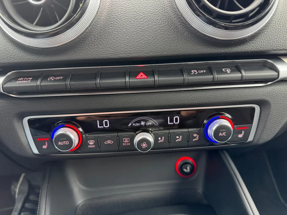 1.6 TDI 2X S-LINE AIRCO/ECC NAVI LED-XENON