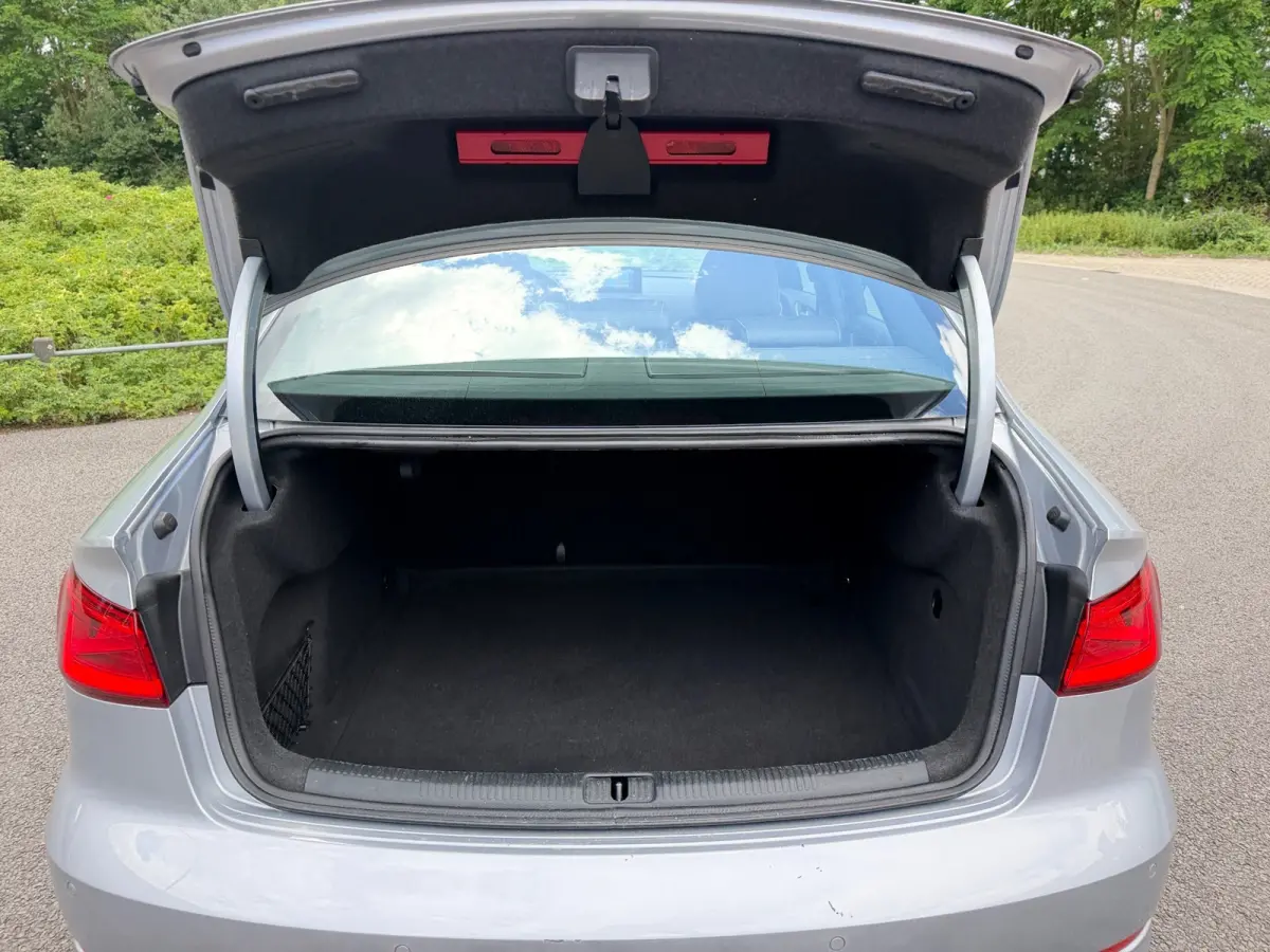1.6 TDI 2X S-LINE AIRCO/ECC NAVI LED-XENON