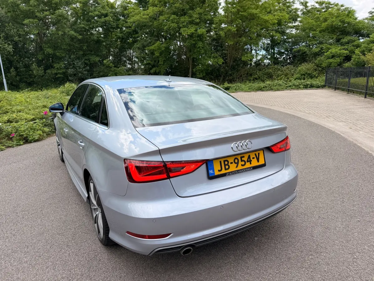 1.6 TDI 2X S-LINE AIRCO/ECC NAVI LED-XENON