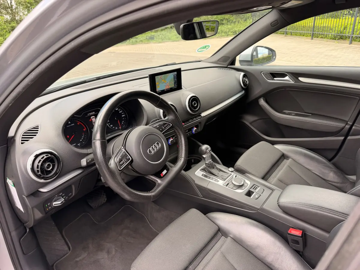 1.6 TDI 2X S-LINE AIRCO/ECC NAVI LED-XENON