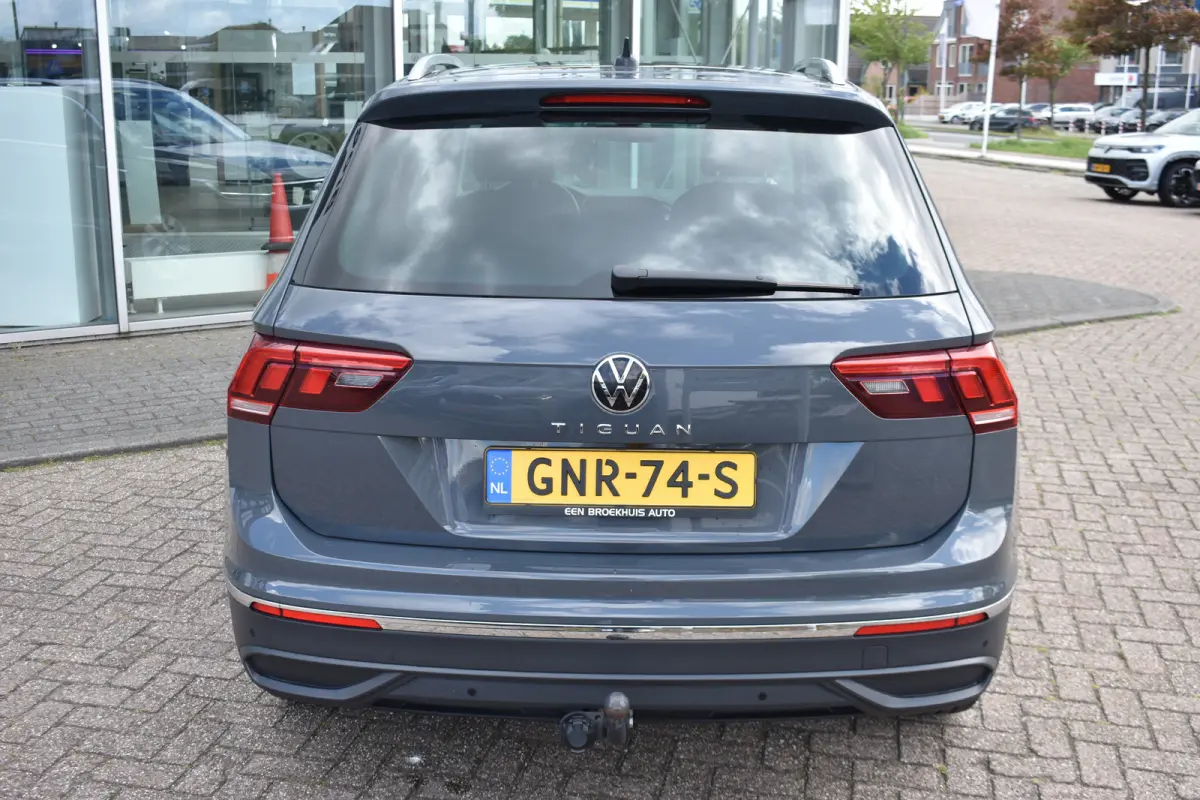 1.5 TSI 150PK DSG-7 Life Edition | TREKHAAK | CAMERA | STUUR + STOELVERW. | 18 INCH | APP CONNECT.