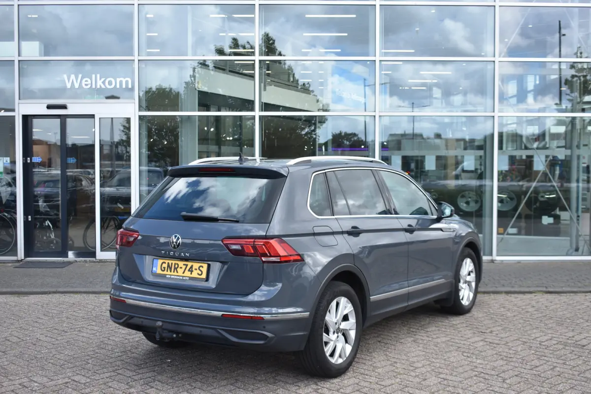 1.5 TSI 150PK DSG-7 Life Edition | TREKHAAK | CAMERA | STUUR + STOELVERW. | 18 INCH | APP CONNECT.