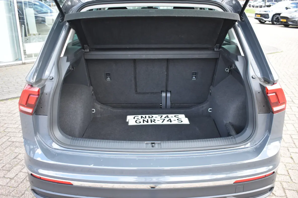 1.5 TSI 150PK DSG-7 Life Edition | TREKHAAK | CAMERA | STUUR + STOELVERW. | 18 INCH | APP CONNECT.