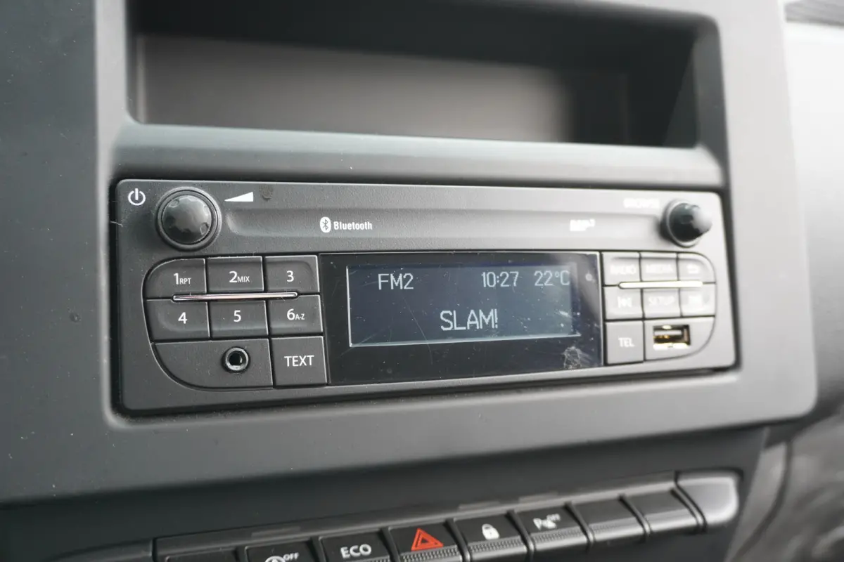 1.5 dCi EURO 6 - Airco - Cruise - PDC - € 10.900,- Excl.