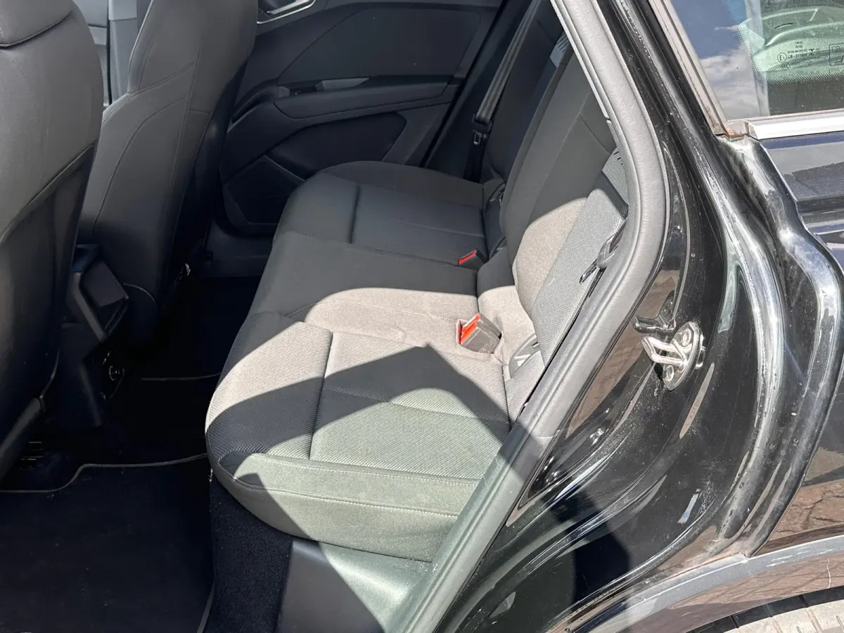 40 Launch edition Advanced 77 kWh FASE 3 Dealer ond