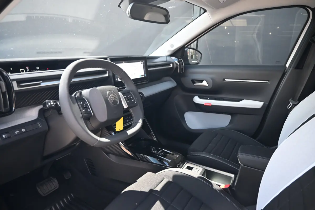 1.2 Hybrid 110pk Max Demo-Deal! | Navigatie | Comfortstoelen | Achteruitrijcamera | Climate Control | Draadloze lader | Cruise Control | !!