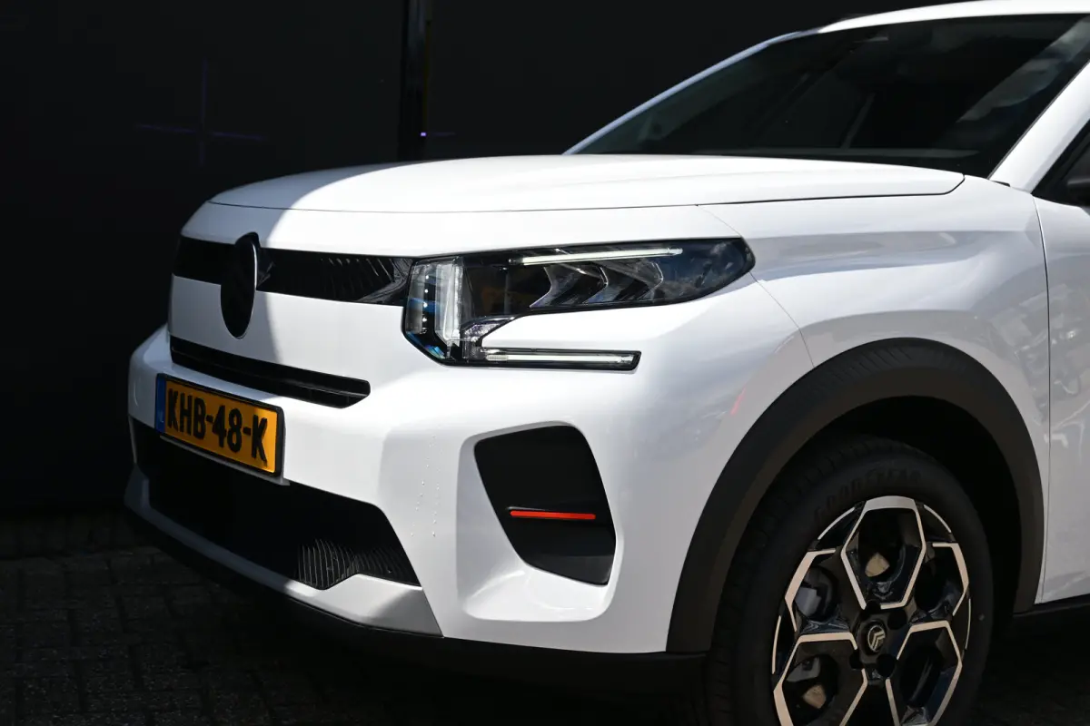 1.2 Hybrid 110pk Max Demo-Deal! | Navigatie | Comfortstoelen | Achteruitrijcamera | Climate Control | Draadloze lader | Cruise Control | !!