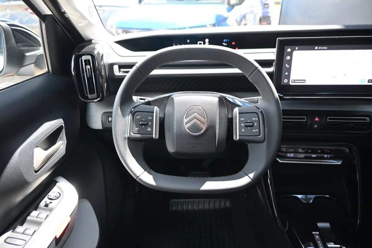 1.2 Hybrid 110pk Max Demo-Deal! | Navigatie | Comfortstoelen | Achteruitrijcamera | Climate Control | Draadloze lader | Cruise Control | !!