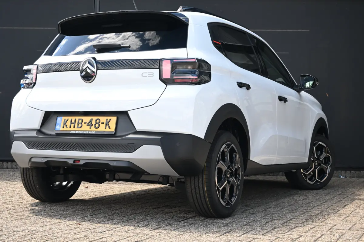 1.2 Hybrid 110pk Max Demo-Deal! | Navigatie | Comfortstoelen | Achteruitrijcamera | Climate Control | Draadloze lader | Cruise Control | !!
