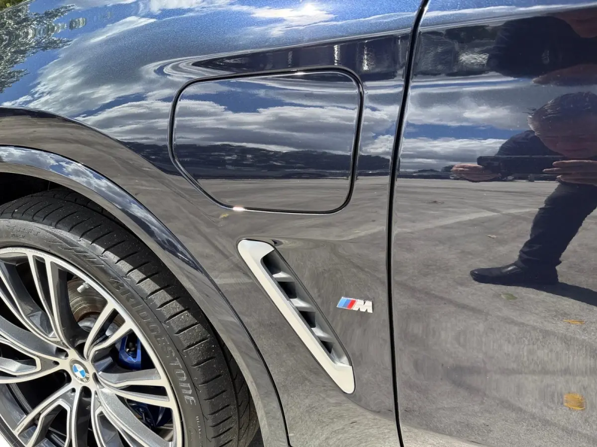xDrive30e High Executive | ELEKTR. TREKHAAK | SET WINTERWIELEN | DASHCAM VOOR + ACHTER | ETC..