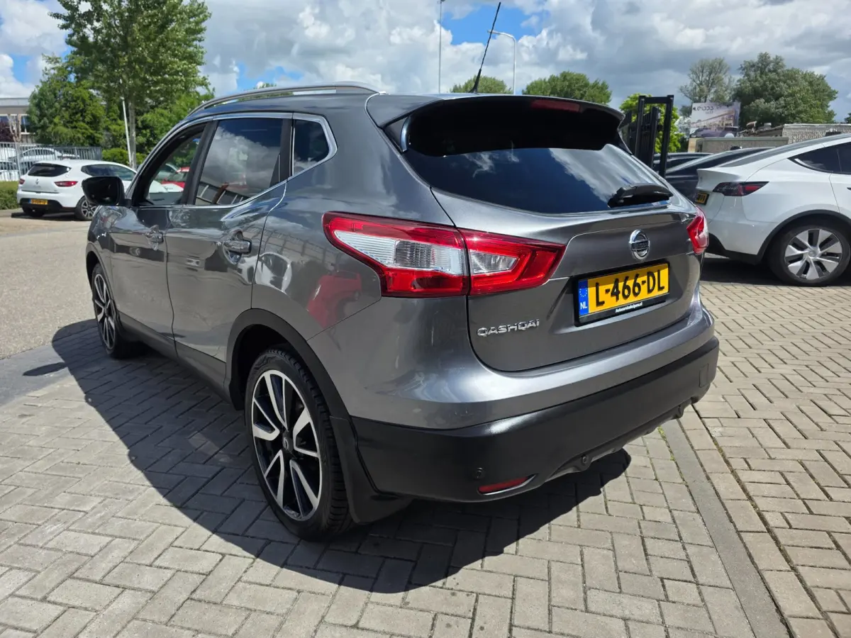 1.2 Tekna + | Met o.a. stoelverwarming, 360° camera, navigatie, elektrische stoelbediening en climate control!