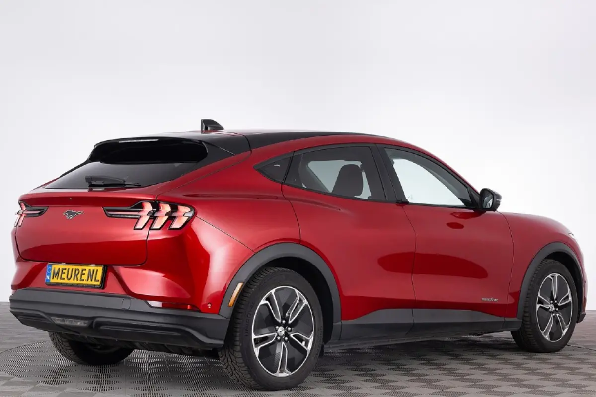 Standard RWD 75 kWh | 360 Camera | LEDER | FULL LED !