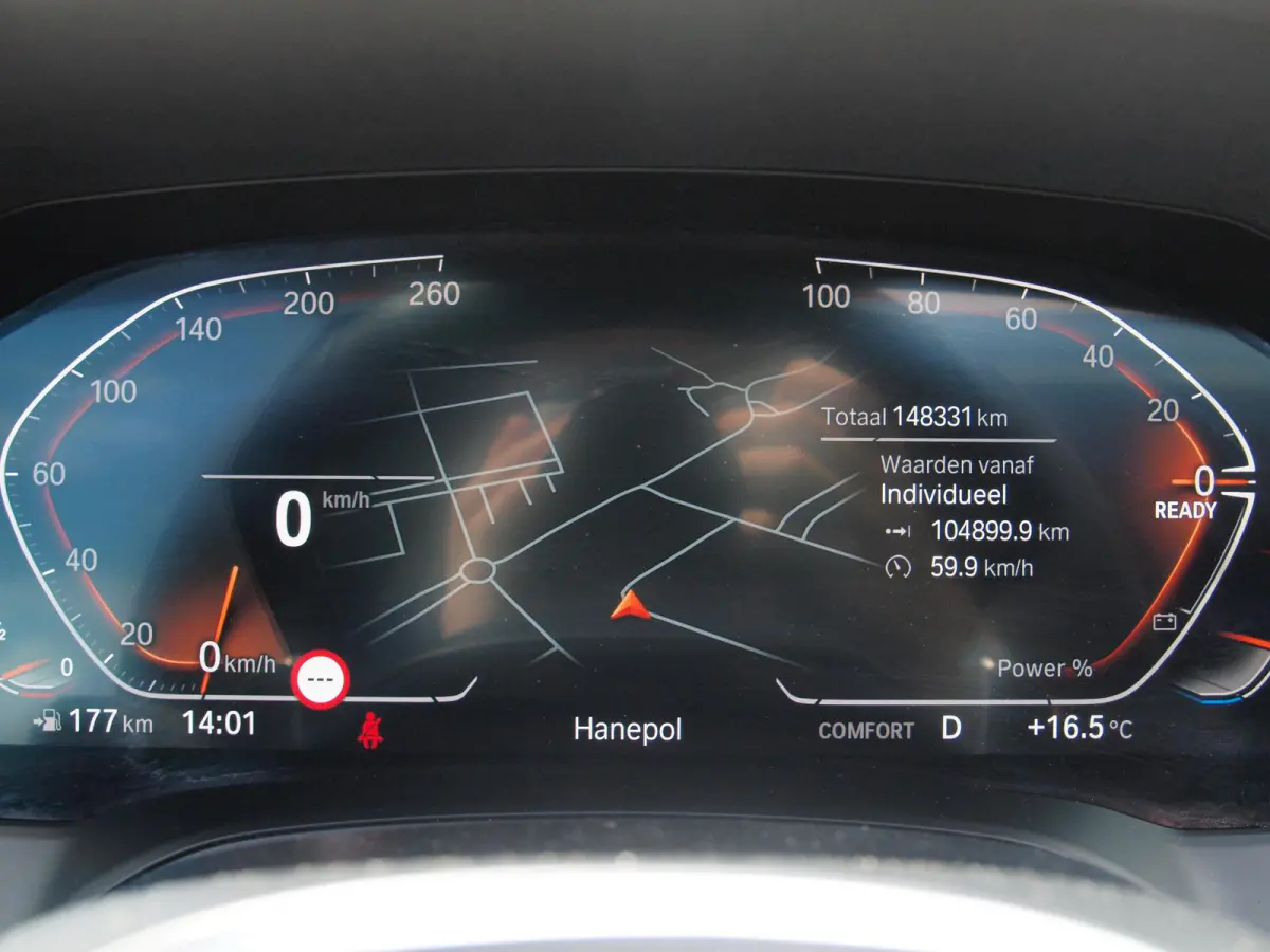420i Business Edition Plus | M-Pakket | Panoramadak | Camera | Sfeerverlichting | Leer |
