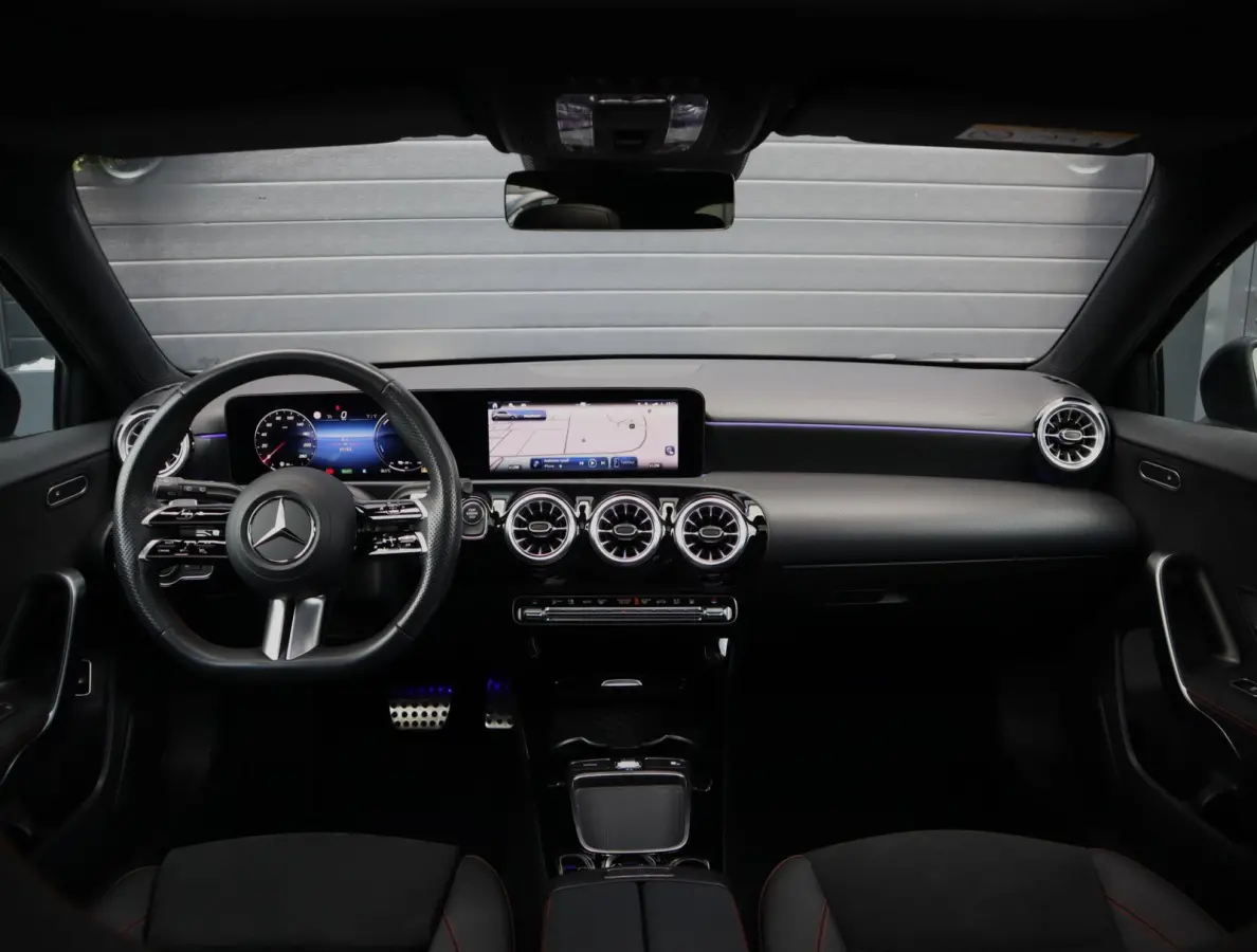 250 e Star Edition AMG Line | Pano | ACC | 19 Inch | Stoelverwarming
