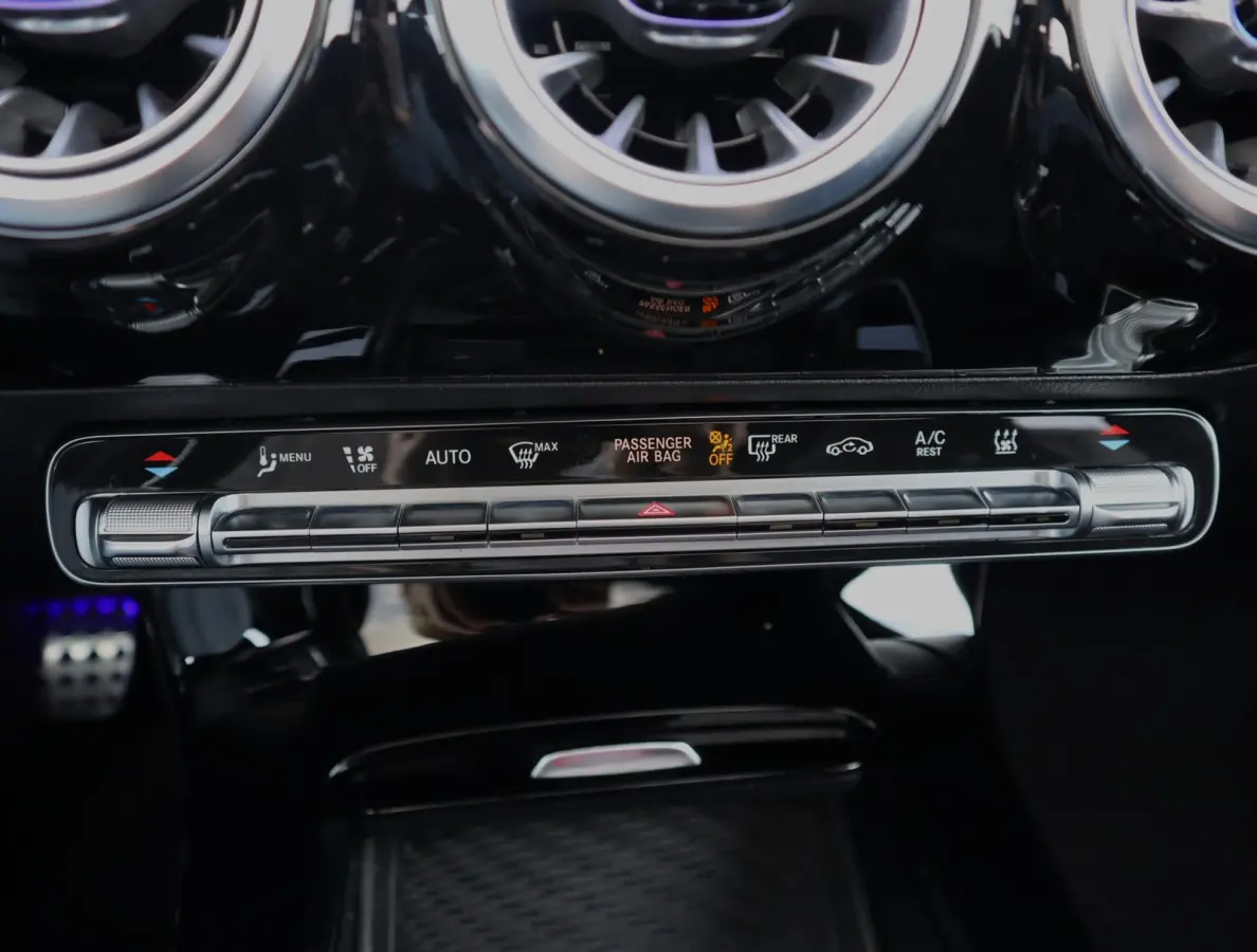 250 e Star Edition AMG Line | Pano | ACC | 19 Inch | Stoelverwarming