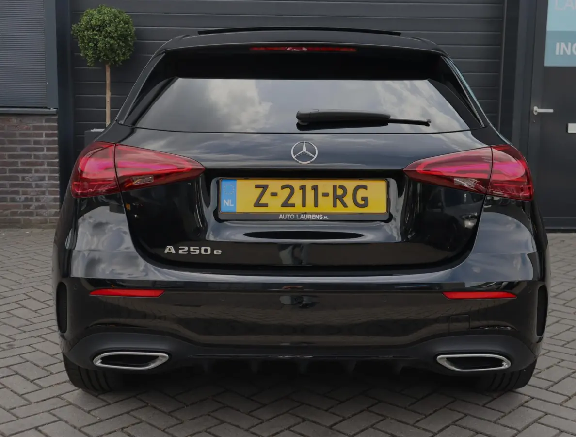 250 e Star Edition AMG Line | Pano | ACC | 19 Inch | Stoelverwarming