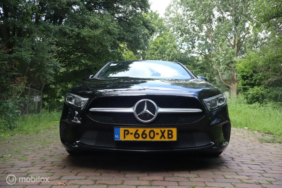 180 BusinessLine | Keyless | Carplay | Cam