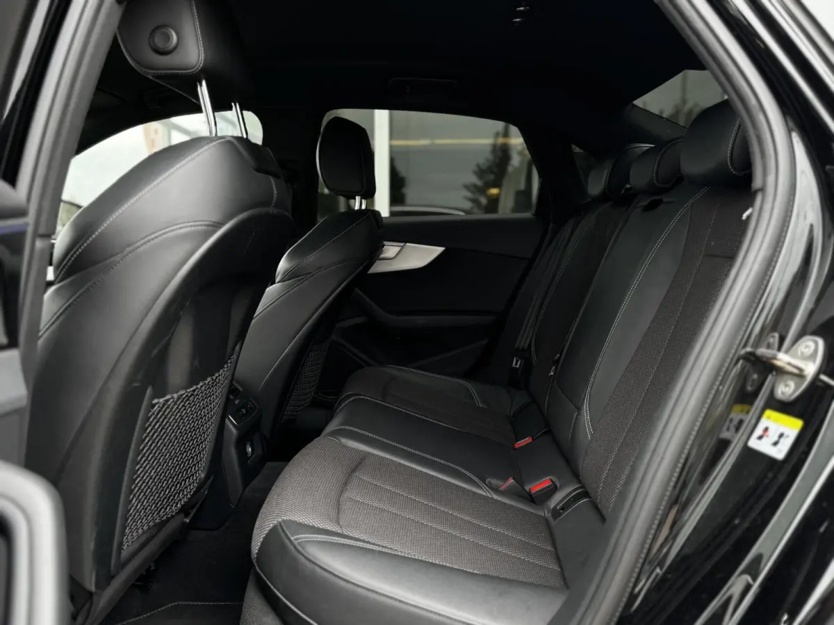 40 TFSI S-line|190PK|Matrix|Trekhaak|Carpl