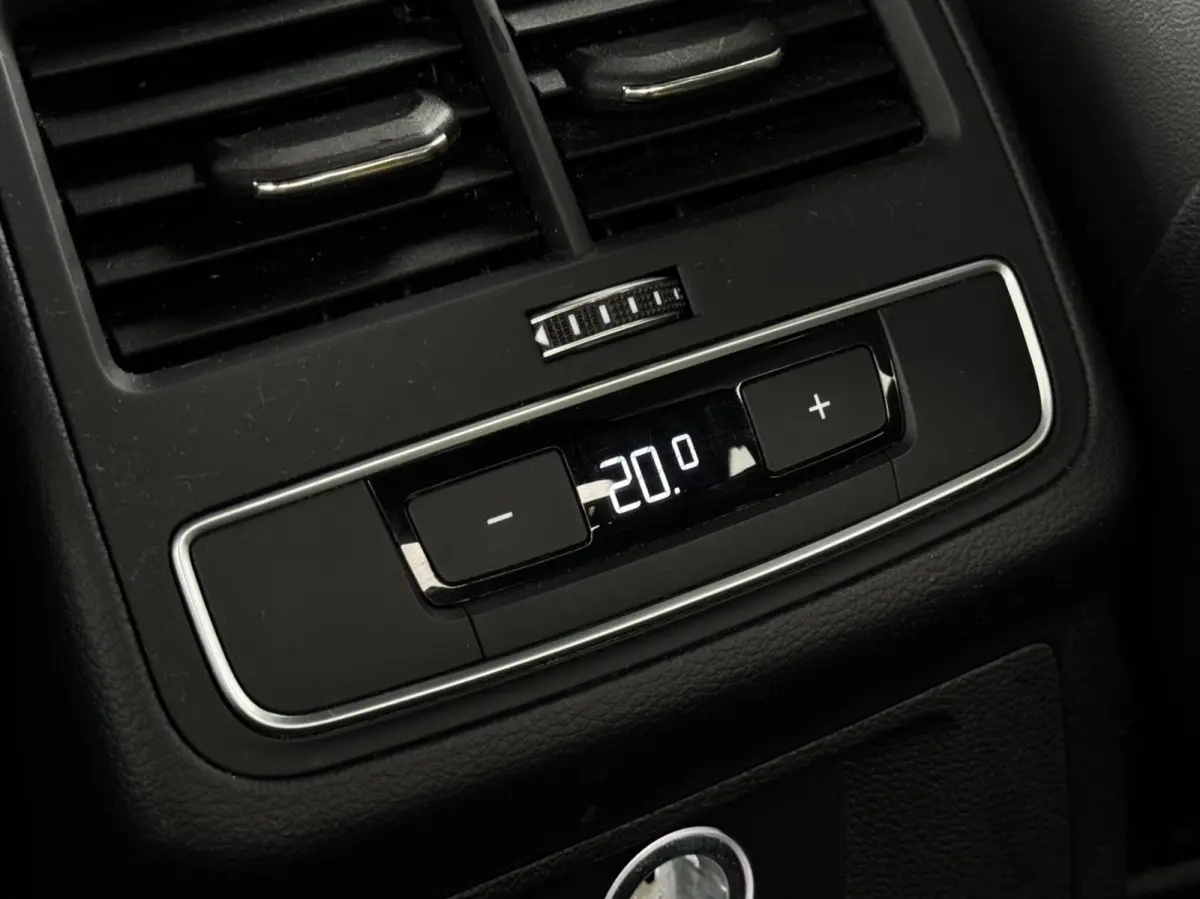 40 TFSI S-line|190PK|Matrix|Trekhaak|Carpl