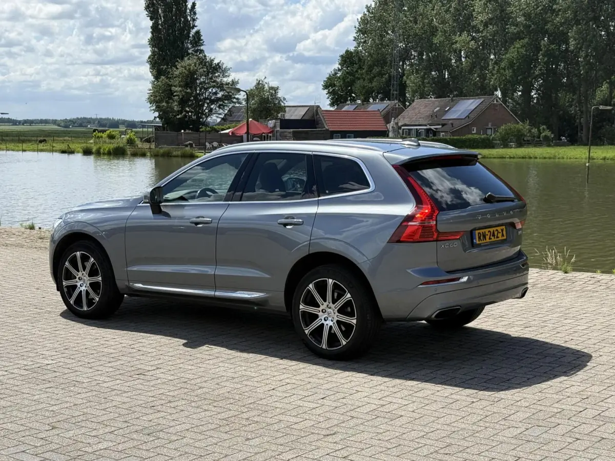2.0 T5 AWD Inscription