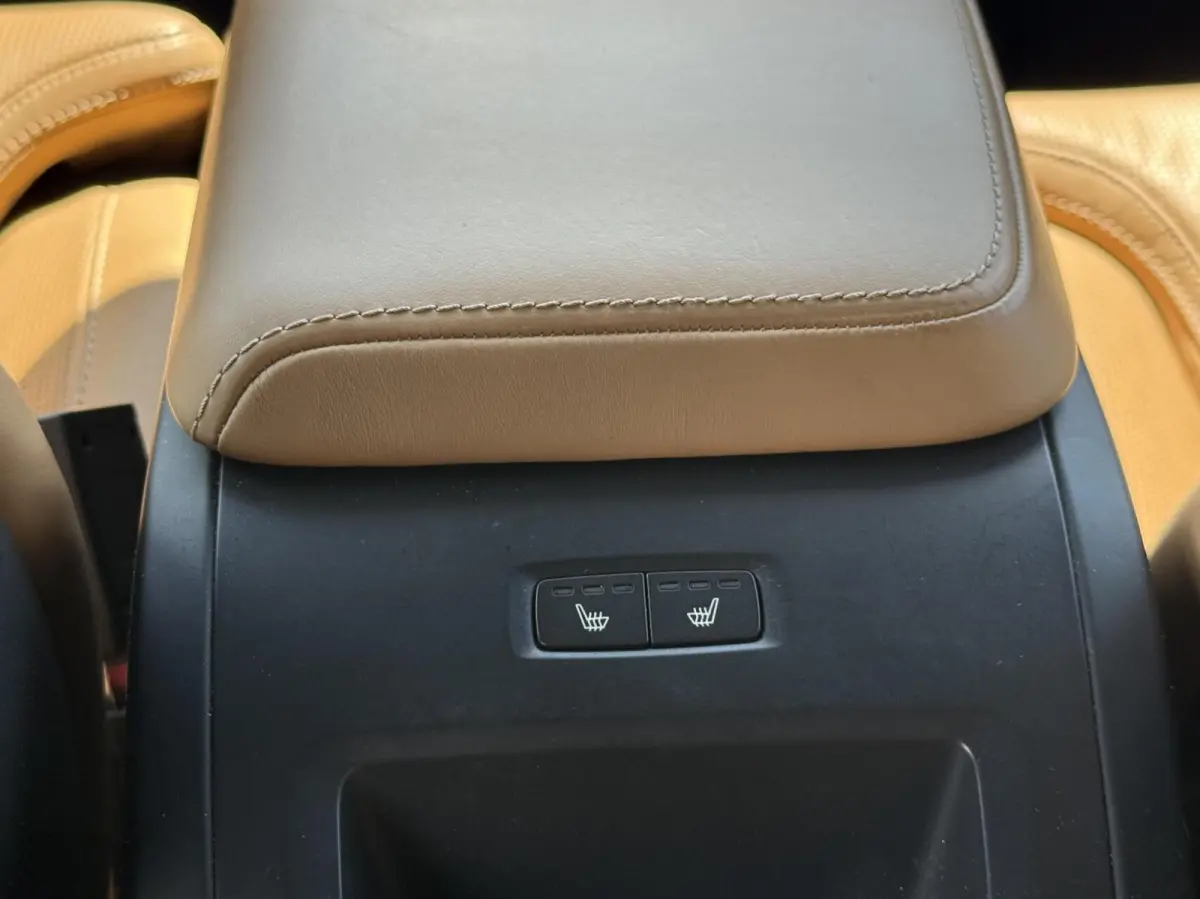 2.0 T5 AWD Inscription