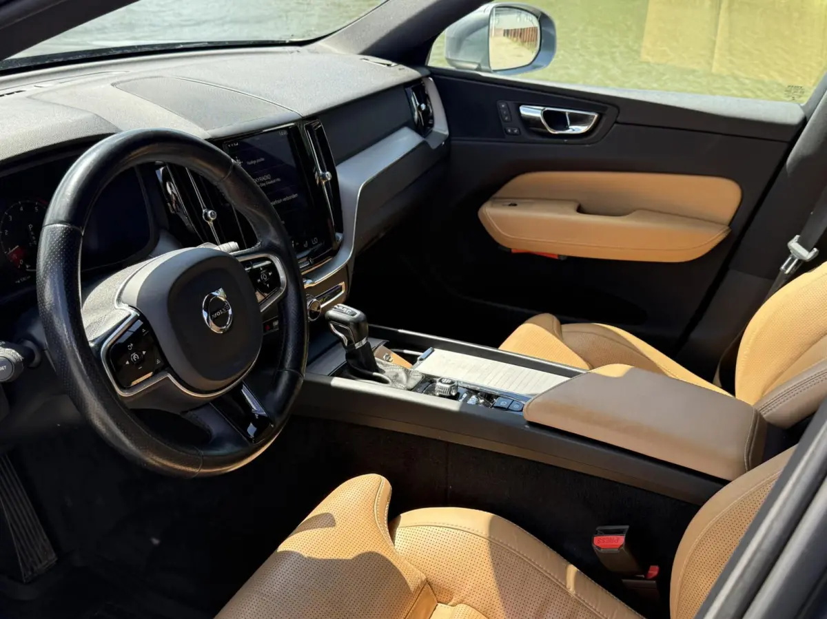 2.0 T5 AWD Inscription
