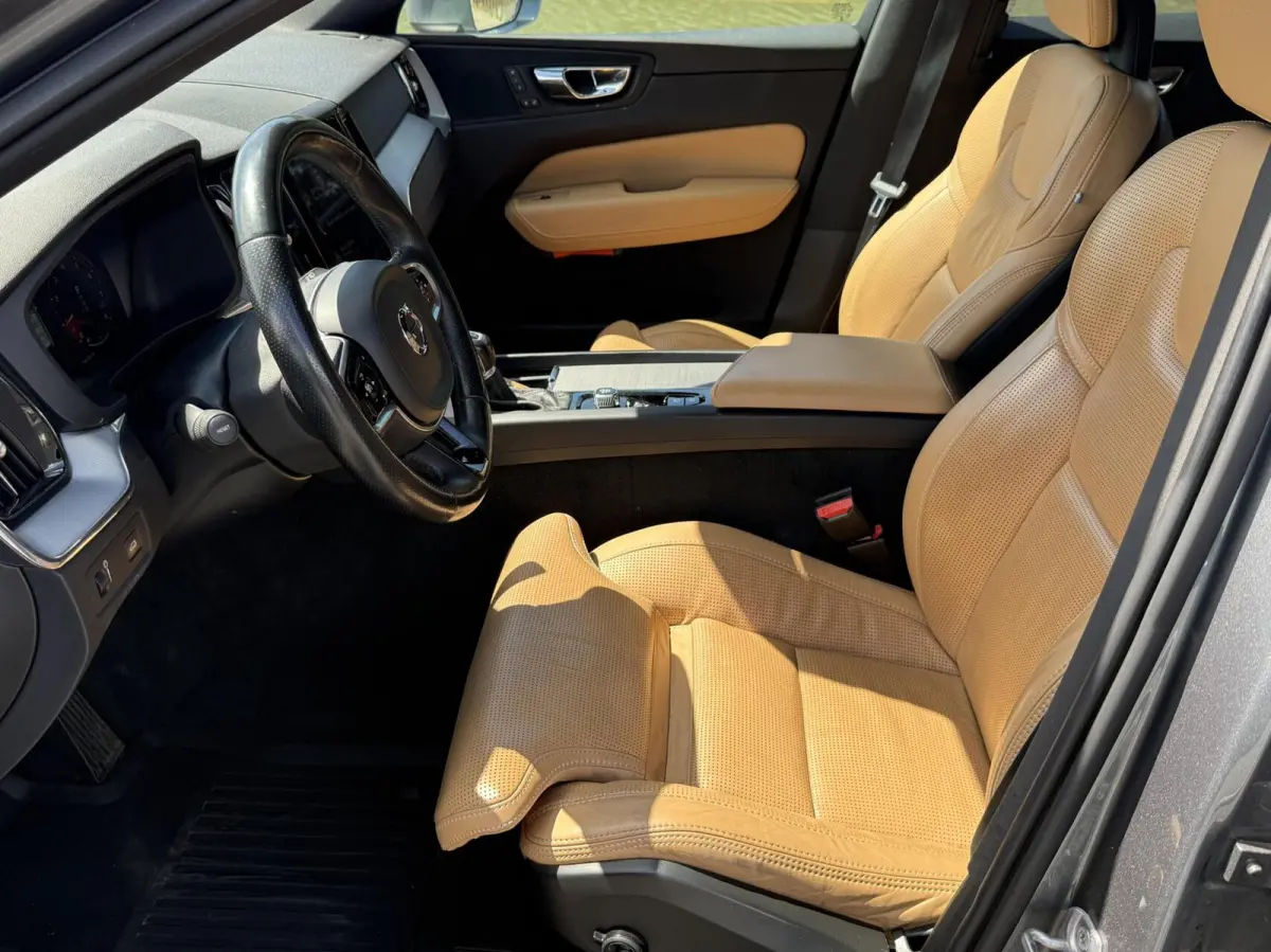 2.0 T5 AWD Inscription