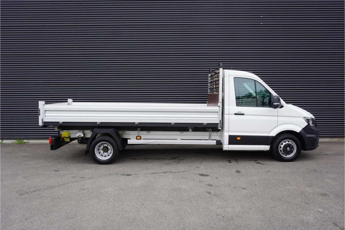 180pk Dubbellucht 3-Zijdige kipper Trekhaak Navigatie Apple Airco carplay Tipper