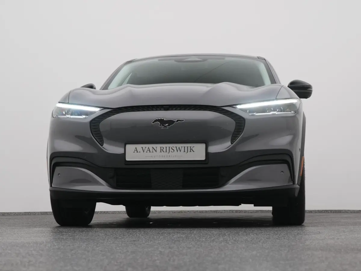 Standard RWD 75 kWh | 360° | ADAPTIVE | KEYLESS | STOEL- EN STUURVERW.