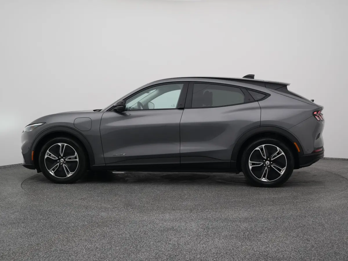 Standard RWD 75 kWh | 360° | ADAPTIVE | KEYLESS | STOEL- EN STUURVERW.
