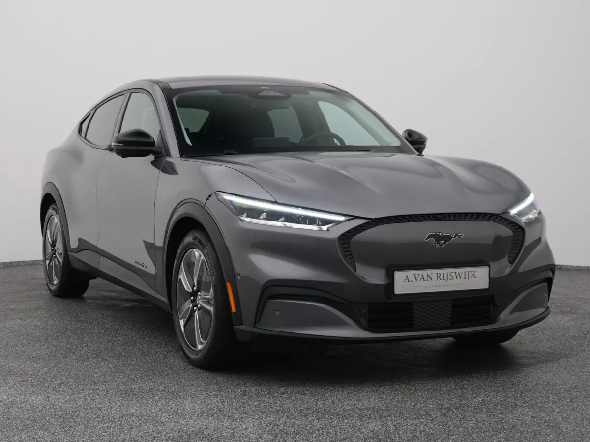 Standard RWD 75 kWh | 360° | ADAPTIVE | KEYLESS | STOEL- EN STUURVERW.