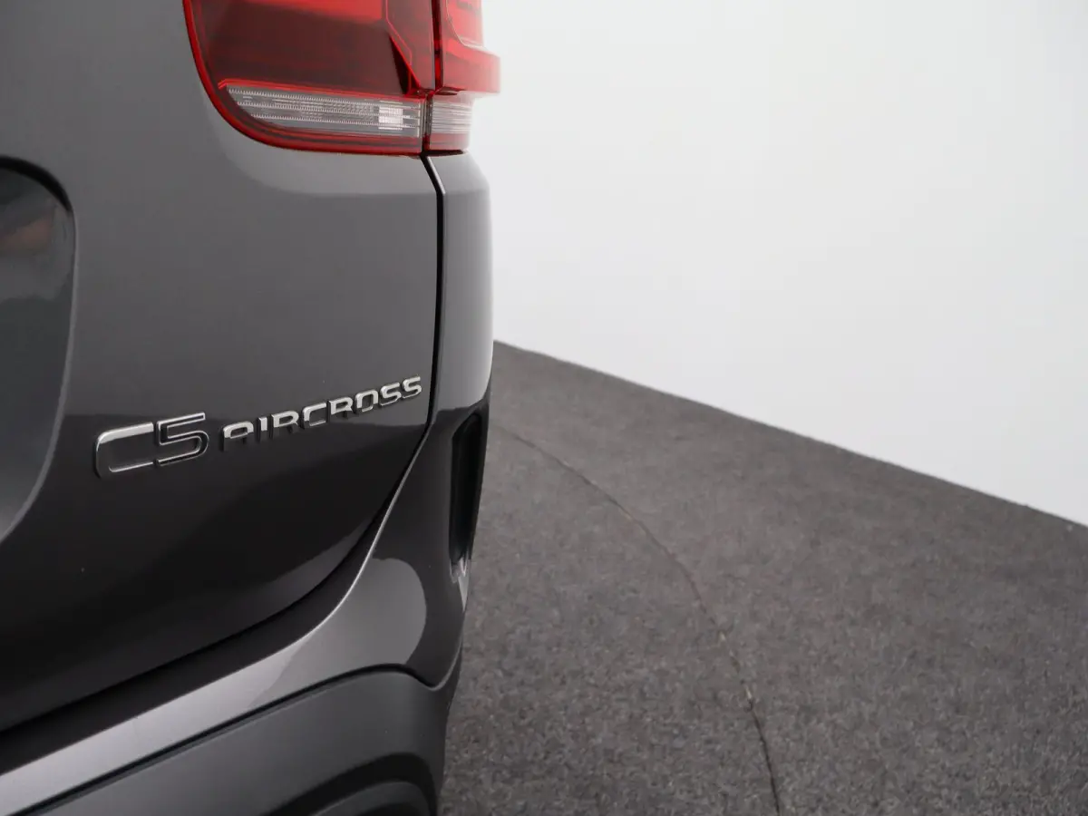 Hybrid 225 e-EAT8 Feel | NAVIGATIE | HALF-LEDER | PARKEERSENSOREN | PARKEERSENSOREN