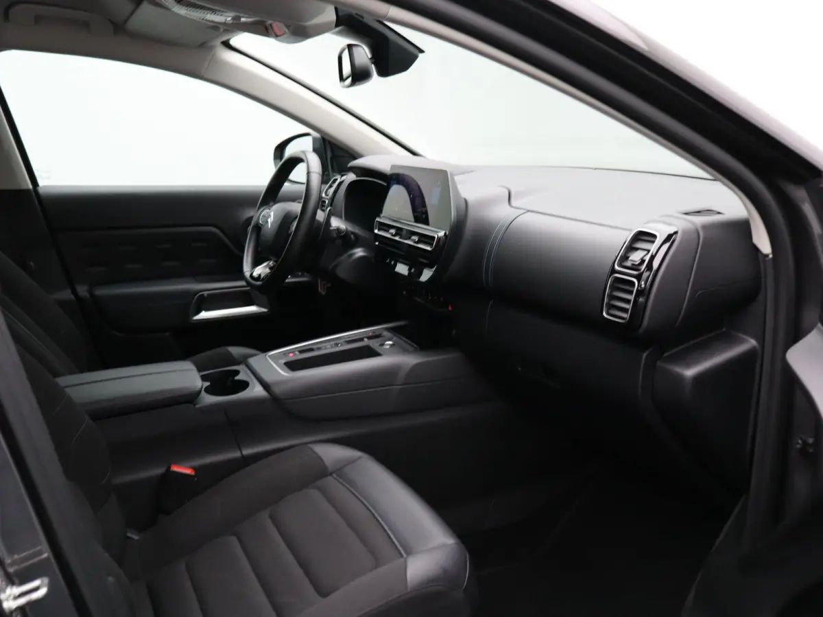 Hybrid 225 e-EAT8 Feel | NAVIGATIE | HALF-LEDER | PARKEERSENSOREN | PARKEERSENSOREN
