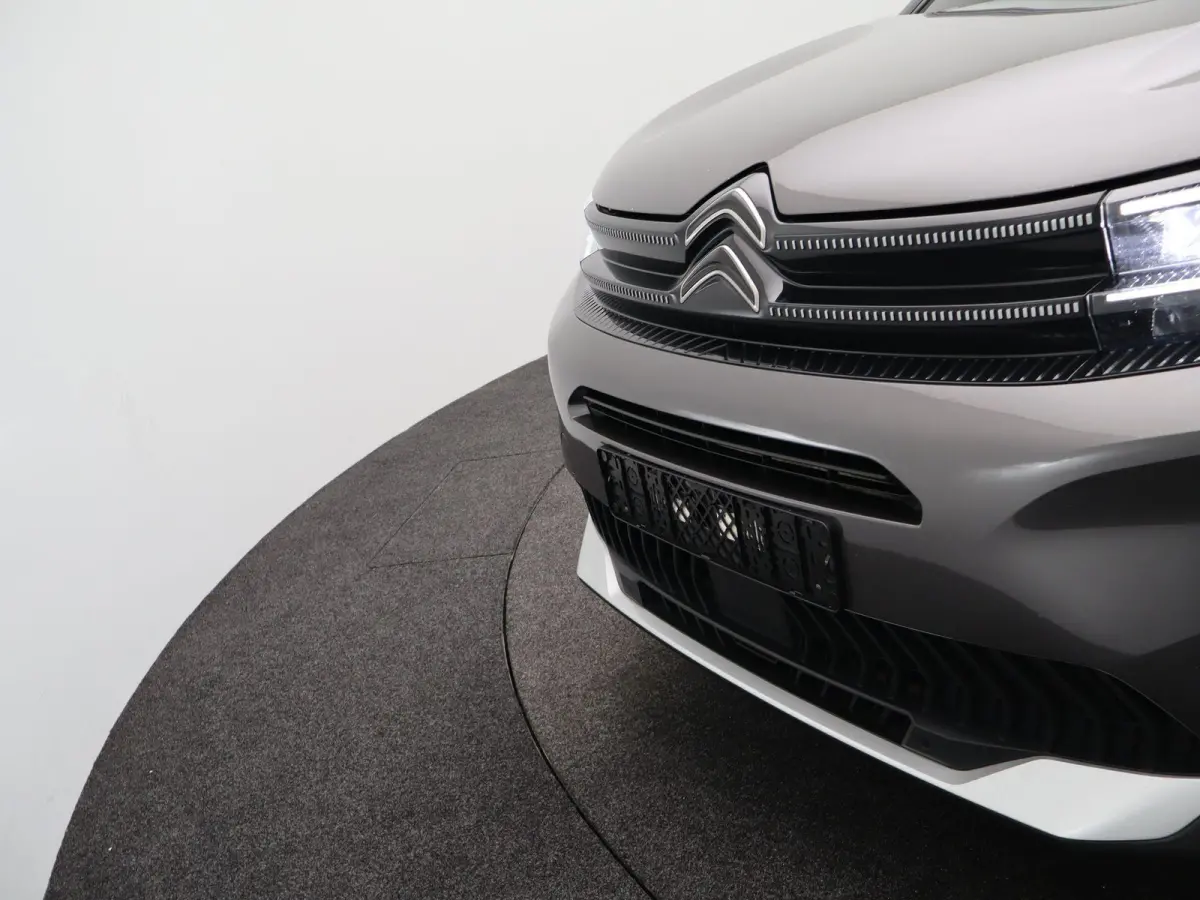 Hybrid 225 e-EAT8 Feel | NAVIGATIE | HALF-LEDER | PARKEERSENSOREN | PARKEERSENSOREN