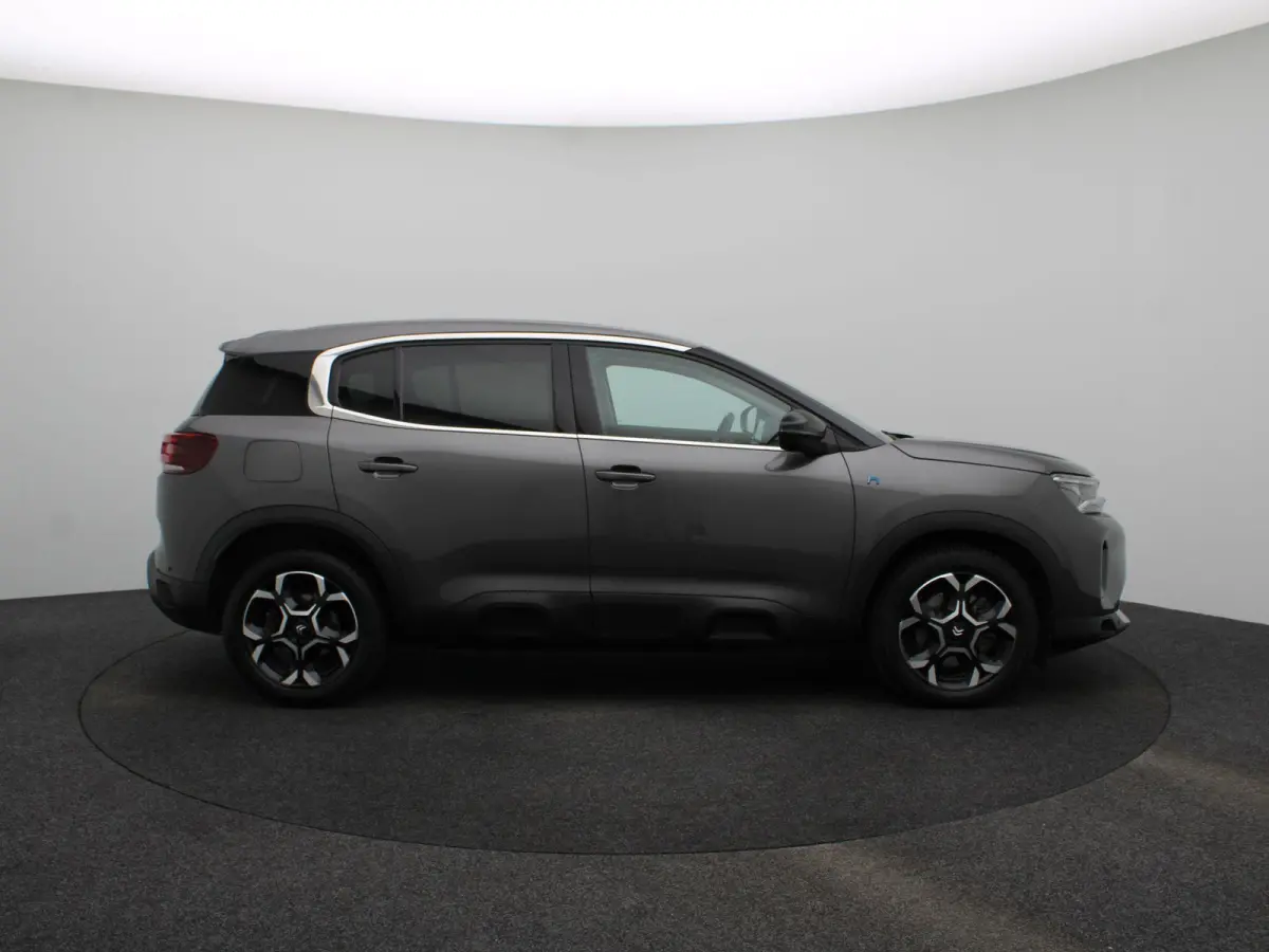 Hybrid 225 e-EAT8 Feel | NAVIGATIE | HALF-LEDER | PARKEERSENSOREN | PARKEERSENSOREN