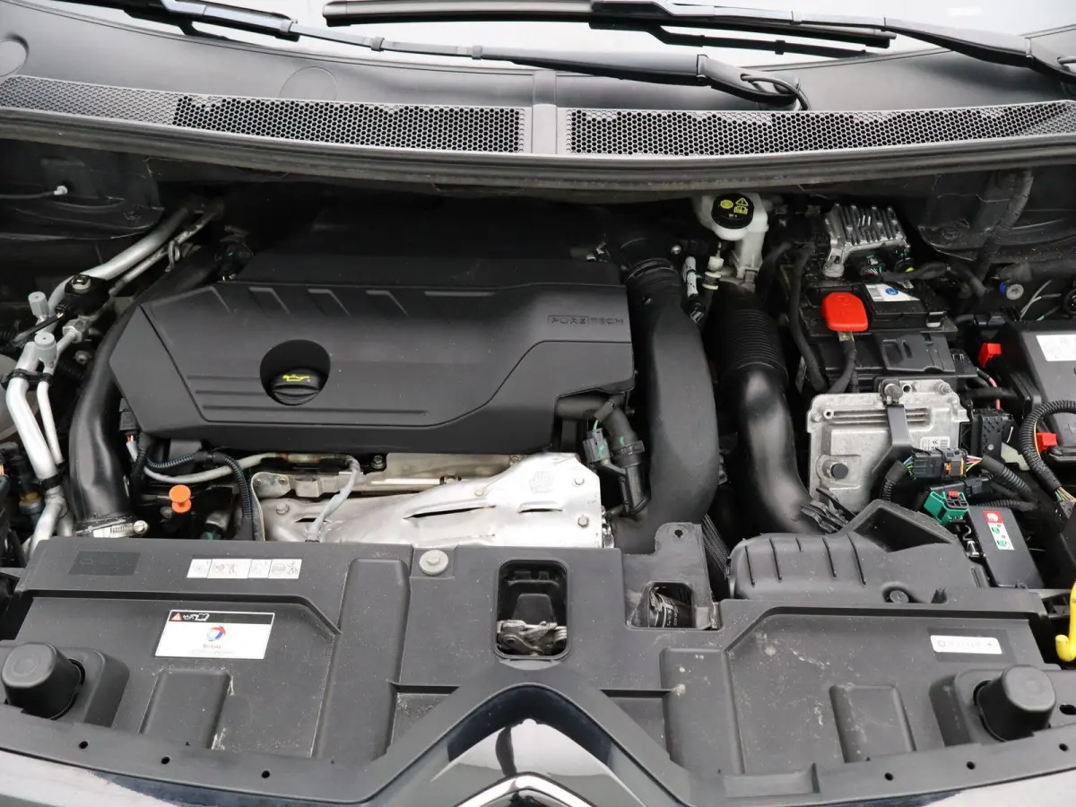 Hybrid 225 e-EAT8 Feel | NAVIGATIE | HALF-LEDER | PARKEERSENSOREN | PARKEERSENSOREN
