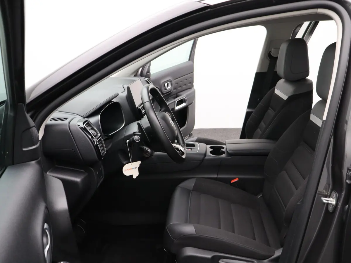 Hybrid 225 e-EAT8 Feel | NAVIGATIE | HALF-LEDER | PARKEERSENSOREN | PARKEERSENSOREN