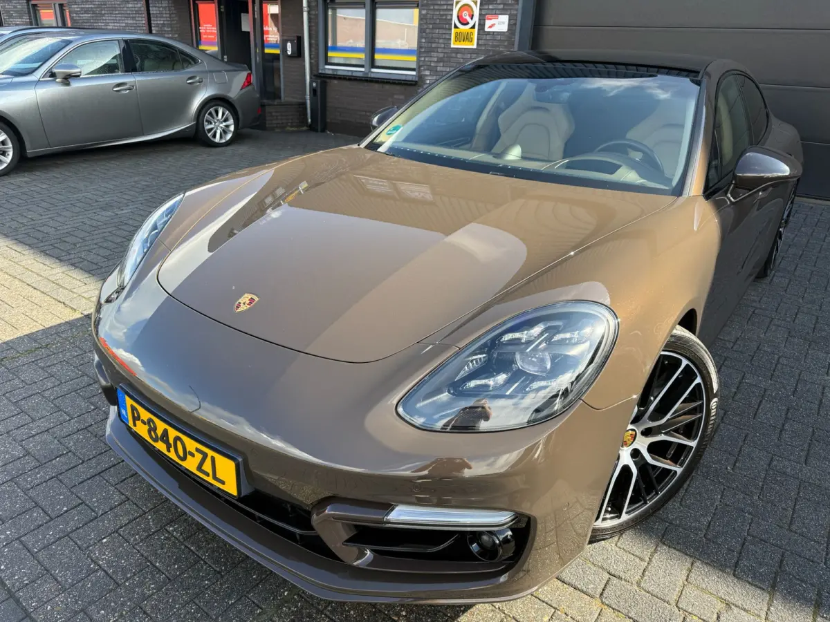 2.9 4 E-Hybrid Platinum Edition | 2E EIGENAAR | 12MND GARANTIE | ACC | PANO | HUD | CARPLAY | SFEER | 360 CAMERA | BOMVOL | SOFTCLOSE |