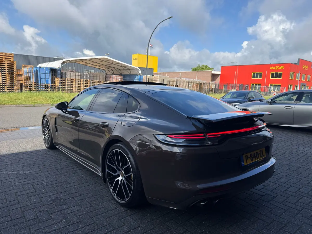 2.9 4 E-Hybrid Platinum Edition | 2E EIGENAAR | 12MND GARANTIE | ACC | PANO | HUD | CARPLAY | SFEER | 360 CAMERA | BOMVOL | SOFTCLOSE |