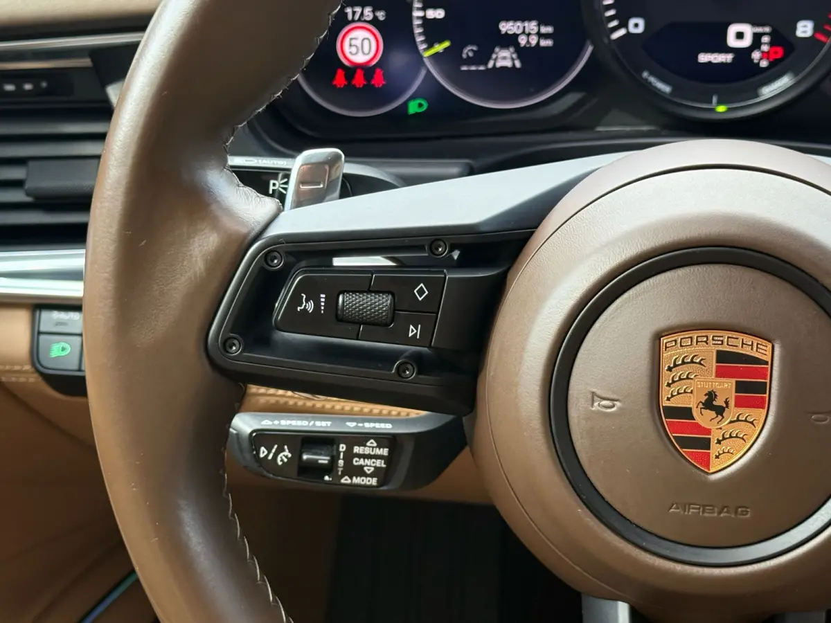 2.9 4 E-Hybrid Platinum Edition | 2E EIGENAAR | 12MND GARANTIE | ACC | PANO | HUD | CARPLAY | SFEER | 360 CAMERA | BOMVOL | SOFTCLOSE |
