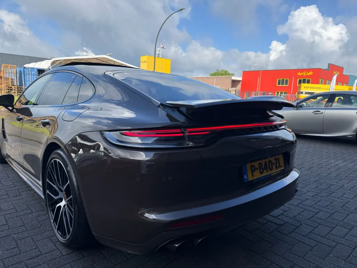 2.9 4 E-Hybrid Platinum Edition | 2E EIGENAAR | 12MND GARANTIE | ACC | PANO | HUD | CARPLAY | SFEER | 360 CAMERA | BOMVOL | SOFTCLOSE |